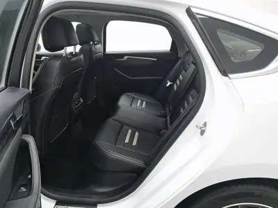 BYD Qin Pro NEV 2019, 33400 км, за 35800 CNY - фото 15