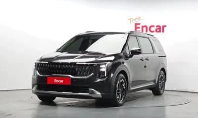 Kia Canival · 2025 год