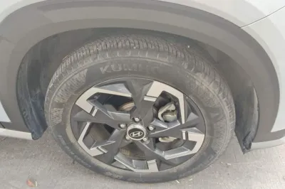 Hyundai ix35 2023, 12600 км, за 86782.88 CNY - фото 8