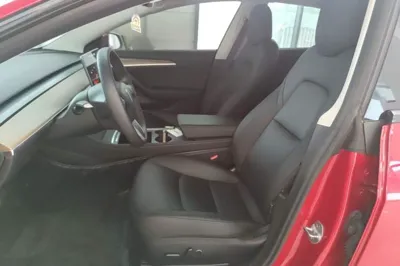 Tesla Model 3 2021, 16300 км, за 143542.85 CNY - фото 6