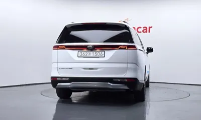Kia Canival 2021, 63121 км, за 25600000 KRW
