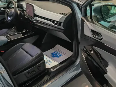 Volkswagen ID.4 X 2024, 14000 км, за 95800 CNY