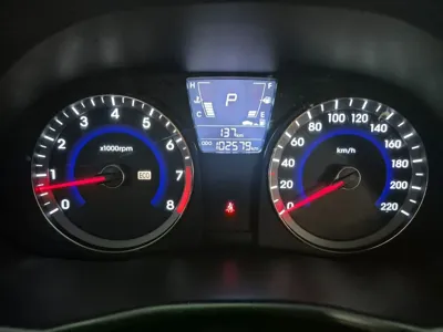 Hyundai Accent 2011, 102579 км, за 3590000 KRW - фото 8