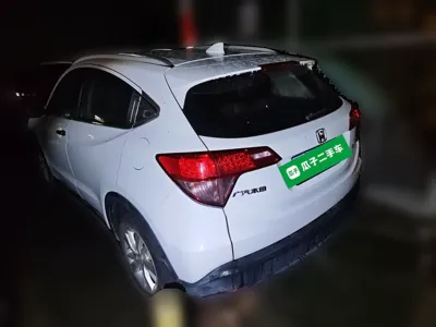 Honda Vezel 2017, 95800 км, за 49233.83 CNY