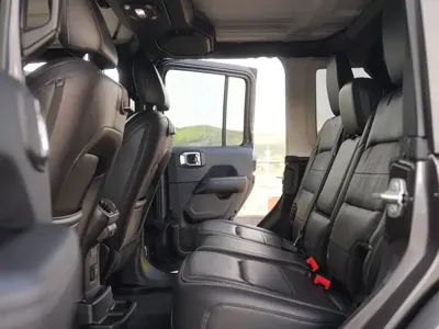 Jeep Wrangler 2018, 35000 км, за 198000 CNY - фото 10