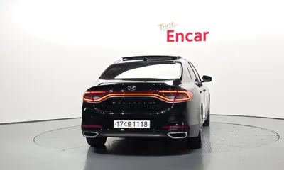 Hyundai Grandeur 2018, 193732 км, за 12300000 KRW