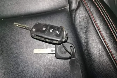 Volkswagen Polo 2016, 109300 км, за 41207.79 CNY - фото 12