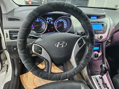 Hyundai Avante 2012, 104322 км, за 5200000 KRW - фото 12
