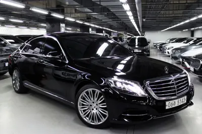 Mercedes-Benz S-Class · 2017 год
