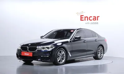 BMW 5-Series · 2018 год
