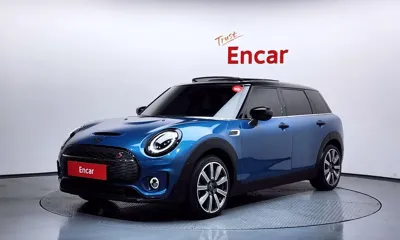 MINI Clubman · 2023 год