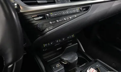 Lexus ES 2019, 114859 км, за 35800000 KRW - фото 17