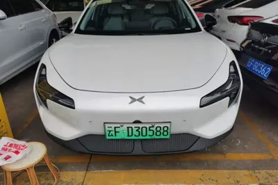 Xpeng MONA M03 2025, 5200 км, за 129446.93 CNY