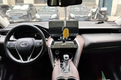 Toyota Harrier 2022, 89000 км, за 114471 CNY - фото 13