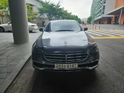 Mercedes-Benz E-Class · 2023 год