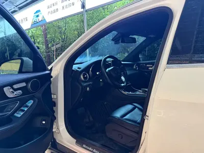 Mercedes-Benz GLC 2019, 109000 км, за 125800 CNY - фото 4