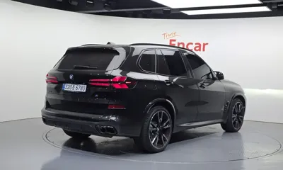 BMW X5 2025, 7080 км, за 41000000 KRW