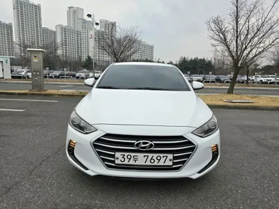 Hyundai Avante 2018, 57895 км, за 10900000 KRW - фото 3