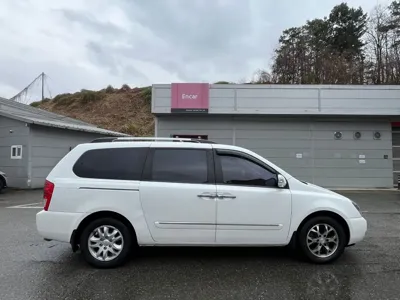 Kia Canival 2014, 134857 км, за 3800000 KRW - фото 18