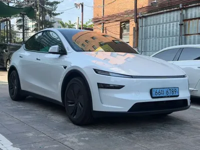 Tesla Model Y 2026, 2500 км, за 49000000 KRW - фото 2