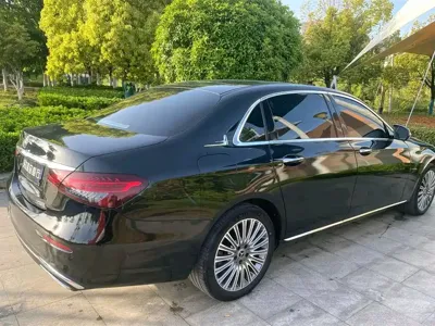 Mercedes-Benz E-Class 2023, 60000 км, за 273800 CNY - фото 9