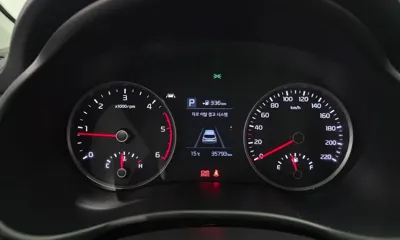Kia Stonic 2018, 35793 км, за 9300000 KRW - фото 8