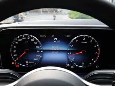 Mercedes-Benz 奔驰GLE(进口) 2021, 40000 км, за 328000 CNY - фото 17