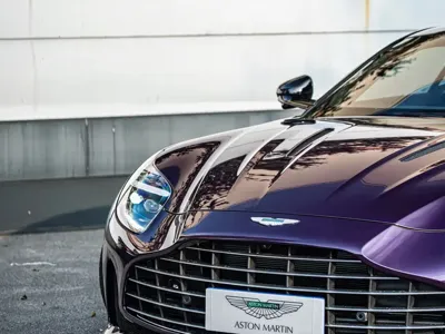Aston Martin DB12 2024, 2300 км, за 2658000 CNY