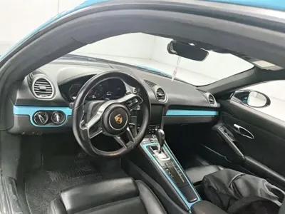 Porsche 718 2021, 40000 км, за 258000 CNY