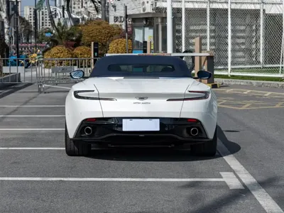 Aston Martin DB11 2019, 12000 км, за 1390000 CNY - фото 5