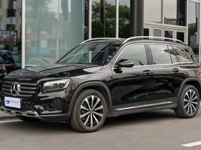 Mercedes-Benz GLB 2025, 8000 км, за 183800 CNY