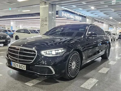 Mercedes-Benz S-Class · 2022 год