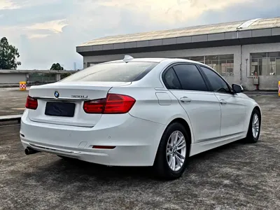 BMW 3 Series 2015, 120000 км, за 46800 CNY - фото 12