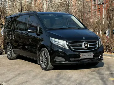 Mercedes-Benz V-Class 2018, 110000 км, за 109000 CNY