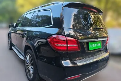 Mercedes-Benz GLS 2016, 155200 км, за 236304.21 CNY