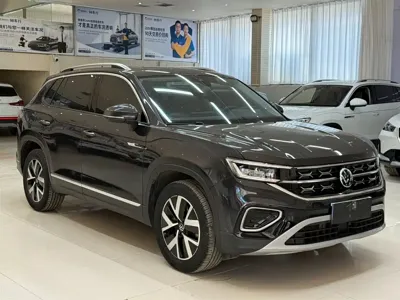 Volkswagen Tayron 2023, 18000 км, за 209800 CNY