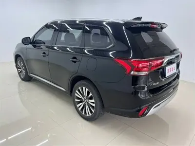 Mitsubishi Outlander 2022, 48000 км, за 118800 CNY - фото 6