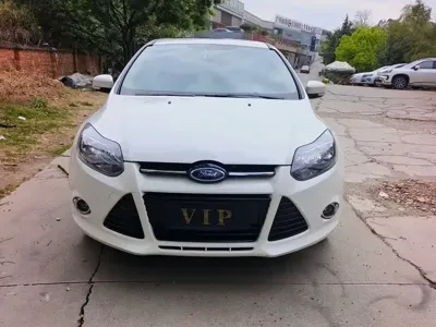 Ford Focus 2014, 60000 км, за 26800 CNY - фото 2