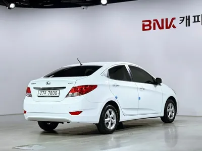 Hyundai Accent 2012, 118903 км, за 5300000 KRW - фото 2