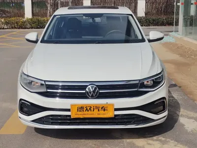 Volkswagen Bora 2023, 81000 км, за 56800 CNY