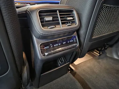 Mercedes-Benz GLE-Class 2019, 105882 км, за 46800000 KRW - фото 11