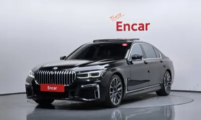 BMW 7-Series · 2021 год