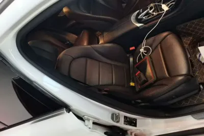 Mercedes-Benz GLC 2019, 135100 км, за 128345.66 CNY - фото 28