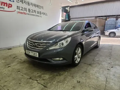 Hyundai Sonata · 2011 год