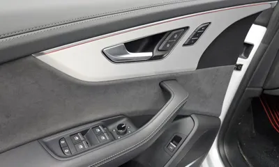 Audi Q8 2023, 22952 км, за 83900000 KRW - фото 37