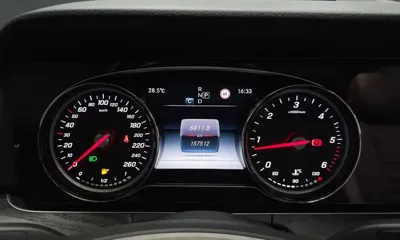 Mercedes-Benz E-Class 2017, 157512 км, за 17000000 KRW - фото 8