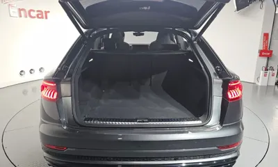 Audi Q8 2023, 37150 км, за 79000000 KRW - фото 20