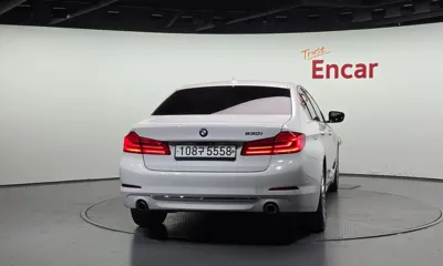 BMW 5-Series 2019, 233828 км, за 17000000 KRW