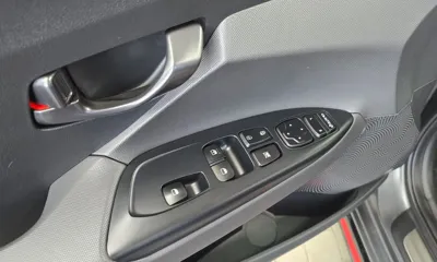 Hyundai Veloster 2022, 45456 км, за 23400000 KRW - фото 28