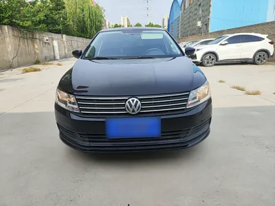 Volkswagen Lavida 2017, 87300 км, за 39811.7 CNY - фото 2